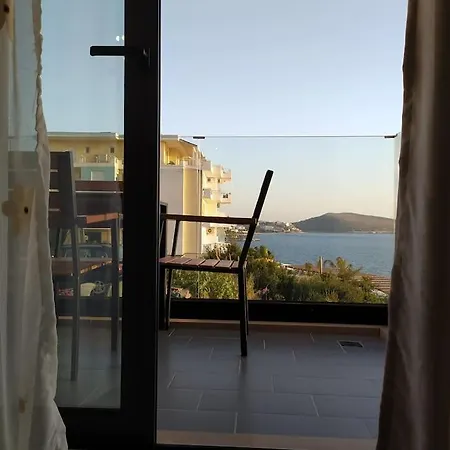 Xhulial 2 Σαράντα