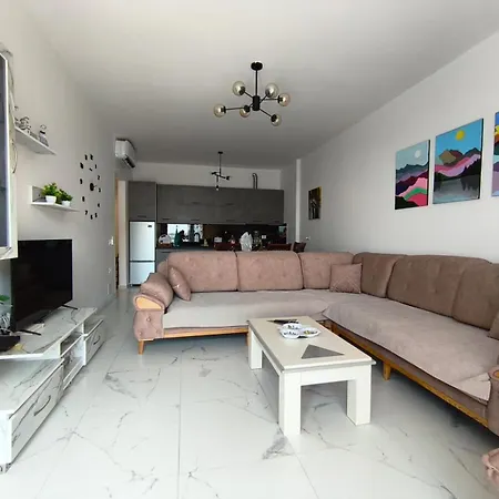 Xhulial 2 * Σαράντα