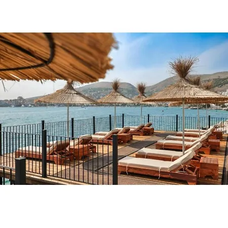 Xhulial 2 Daire Saranda